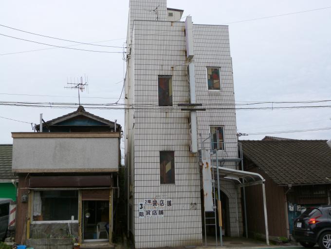 空き店舗情報バンクNO.38の店舗を正面から見た写真