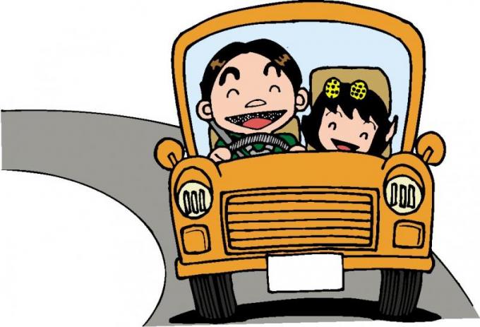 ドライブする親子イラスト