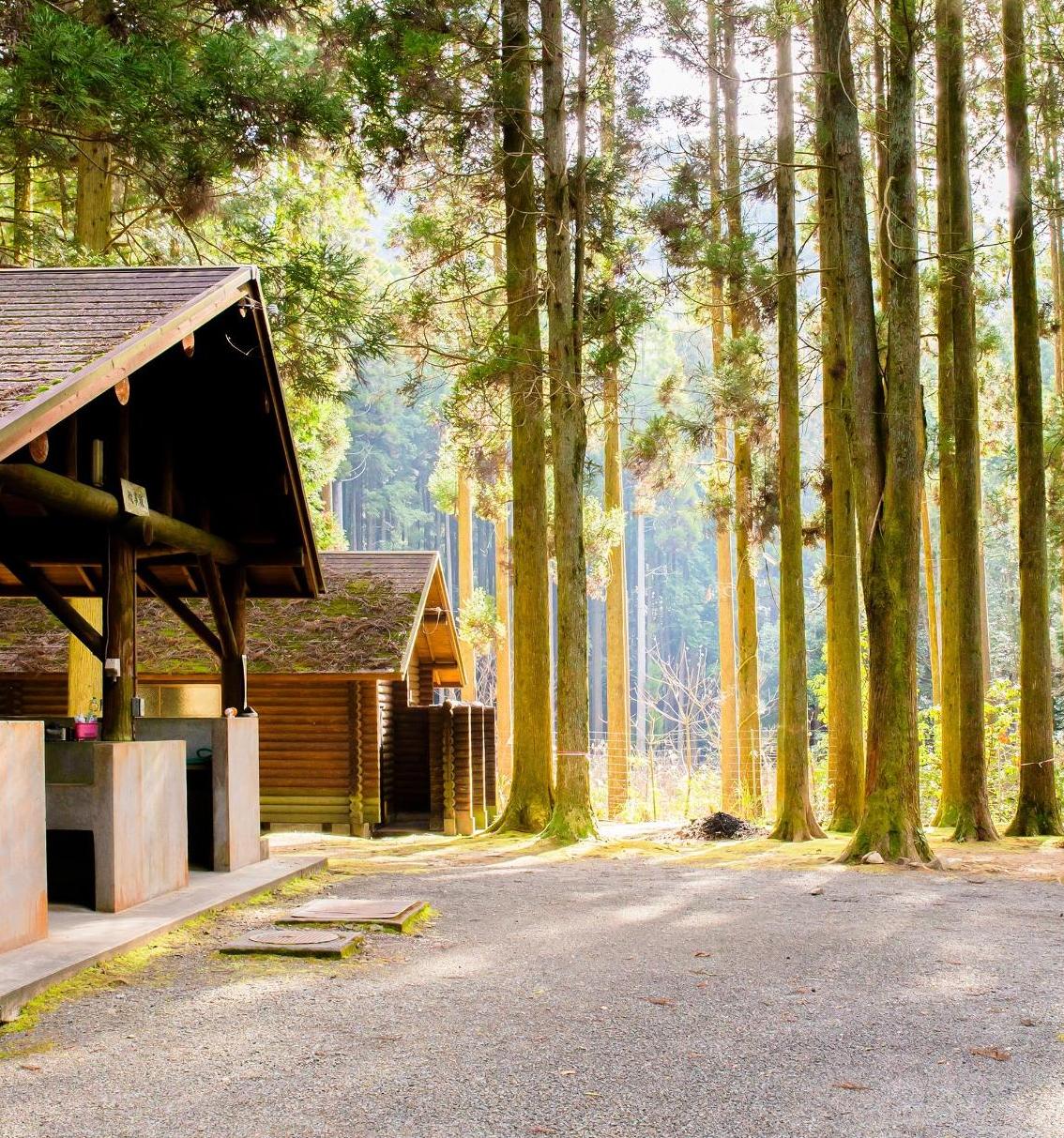 神の湯キャンプ場の朝日