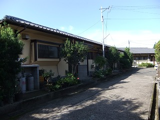 永尾団地の家を横から見た外観写真