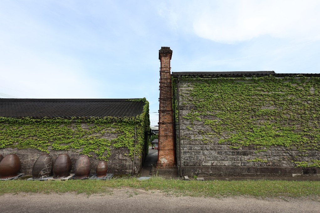 小牧醸造煉瓦造煙突₋02₋北側外観